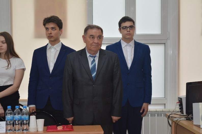 В Филиале АНО ВО «Институт деловой карьеры» в Тюменской области состоялся круглый стол «Герои нашего времени: по следам воинской Славы»