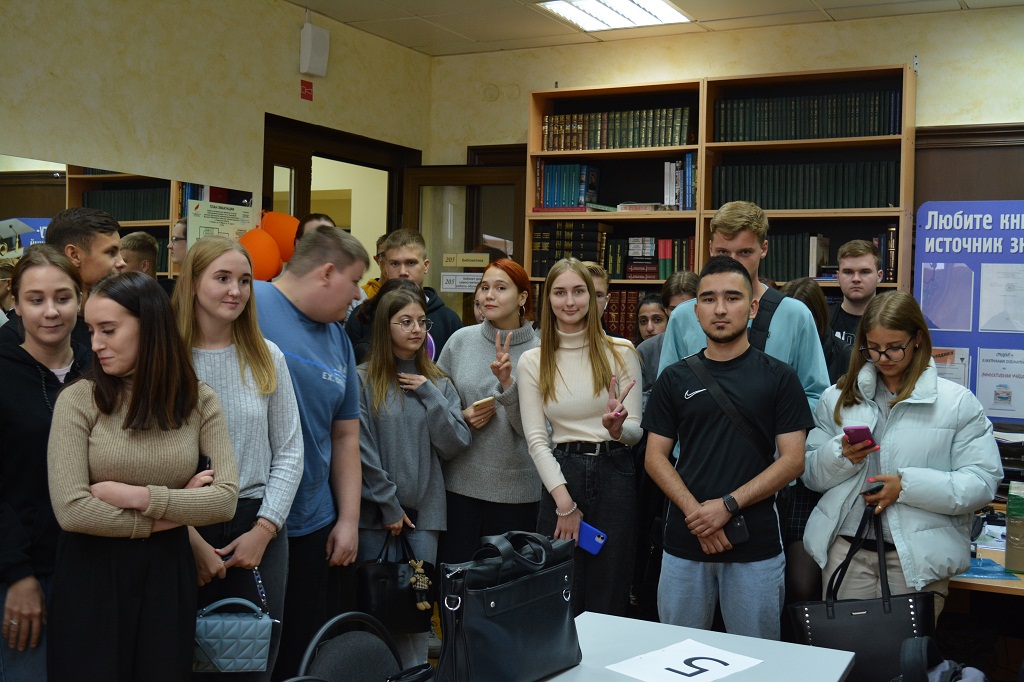 Адаптационный тренинг на сплочение