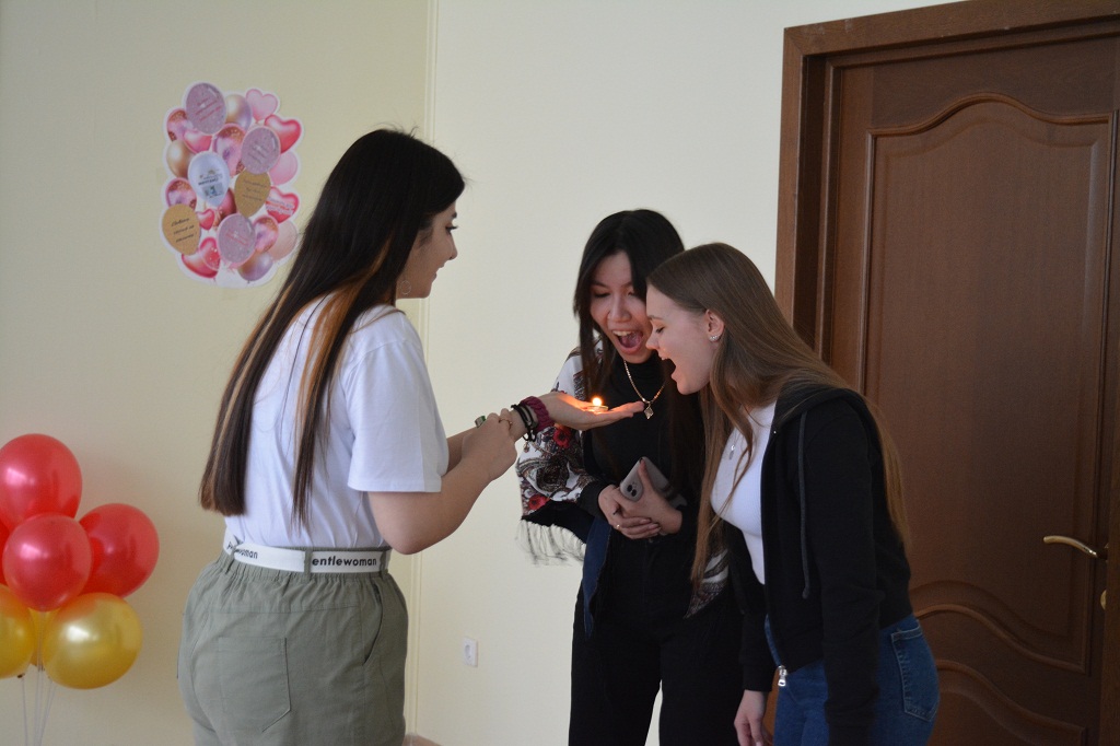 ПОСВЯЩЕНИЕ В СТУДЕНТЫ:  ПРАЗДНИК СОСТОЯЛСЯ!