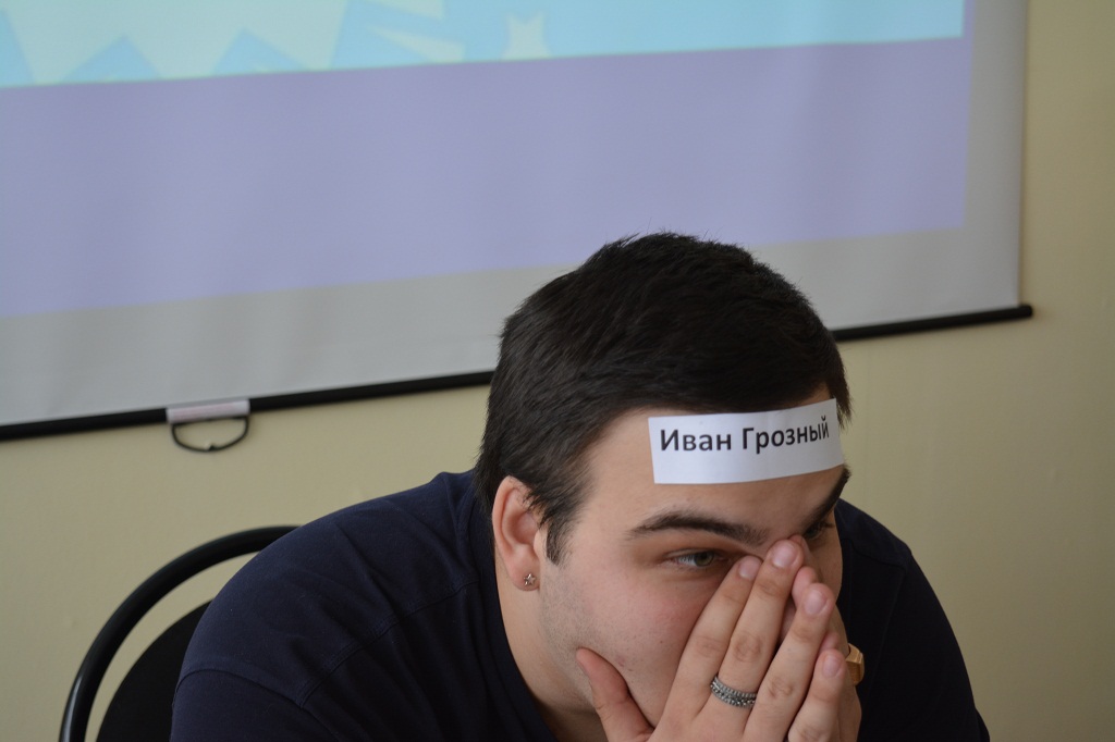 Интеллектуально-развлекательная игра «Битва полов»